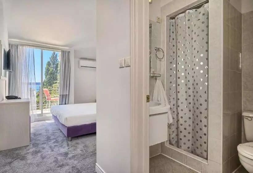 Hotelli Aqua   Guest Rooms & Suites Kaštela