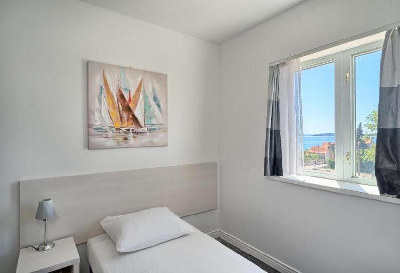 酒店 Aqua Guest Rooms & Suites Kaštela