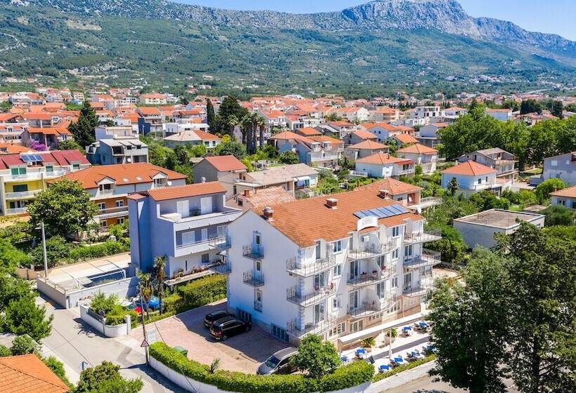 酒店 Aqua Guest Rooms & Suites Kaštela