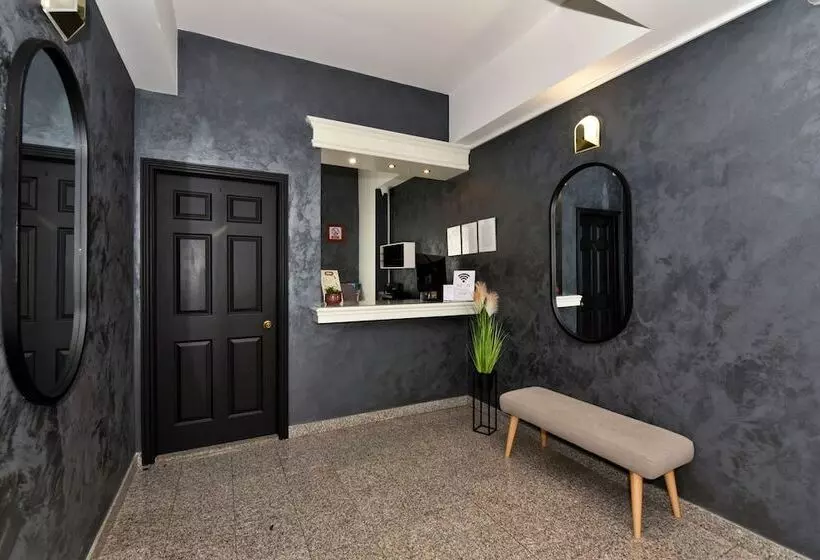 Hotelli Aqua   Guest Rooms & Suites Kaštela