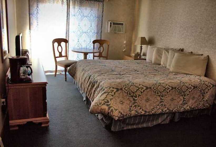 فندق Pier Plaza Lodging