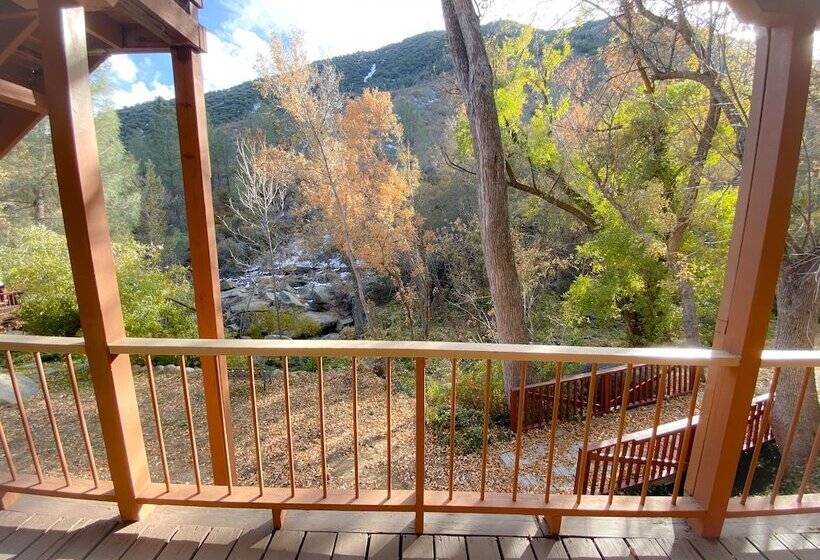 Отель Quiet Mind Lodge, Retreat & Spa Sequoias