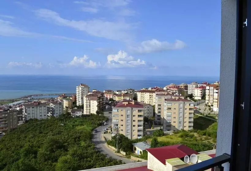 Hotelli Shahin Golden