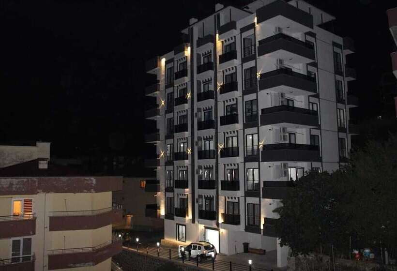 هتل Shahin Golden