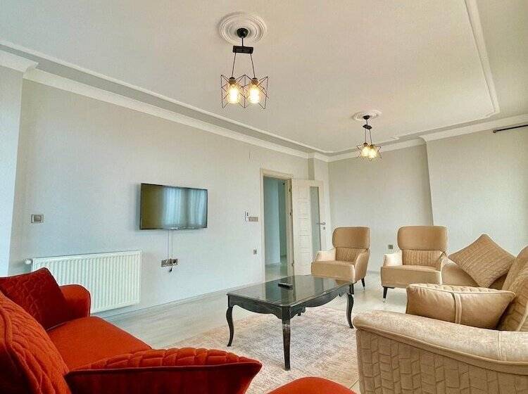 هتل Shahin Golden