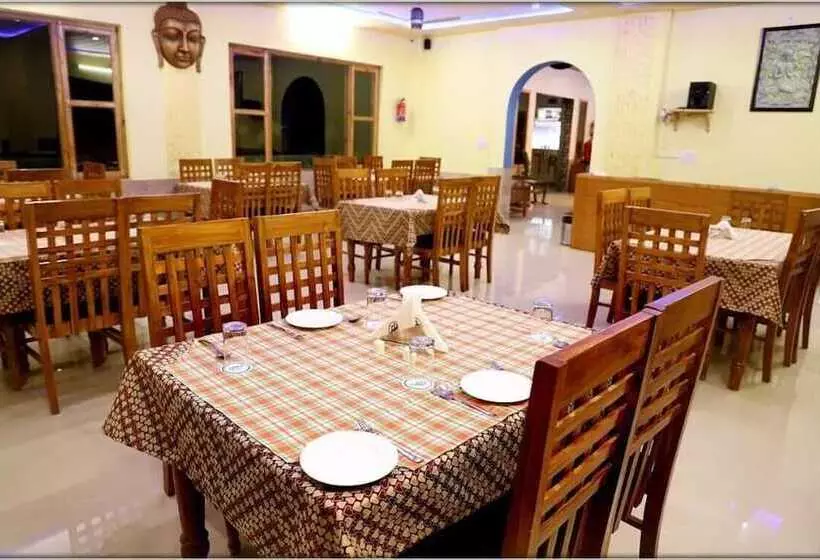 Hotelli The Ranikhet Continental