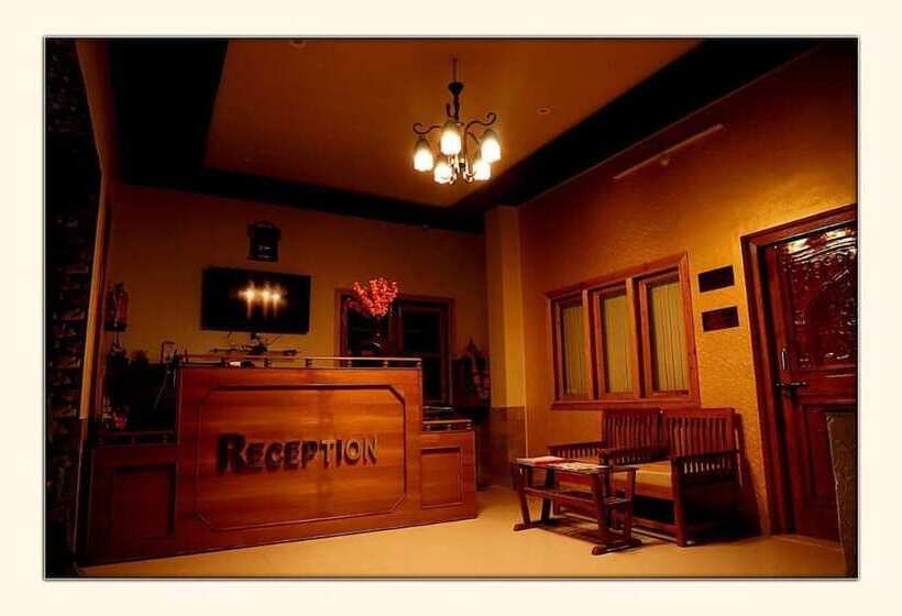 Hotel The Ranikhet Continental