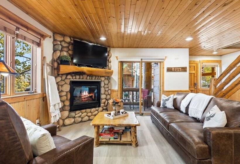 Lazy Bear Log Cabin Canyons Park