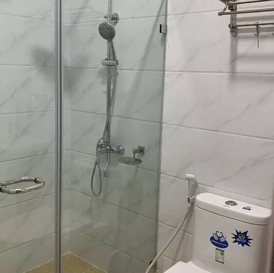 Meaco Royal Hotel  Lucena