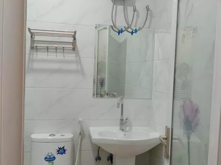 Meaco Royal Hotel  Lucena