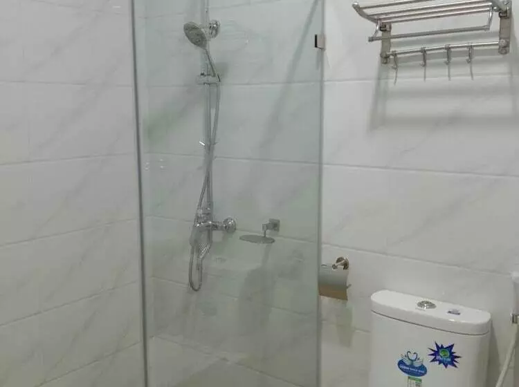 Meaco Royal Hotel  Lucena