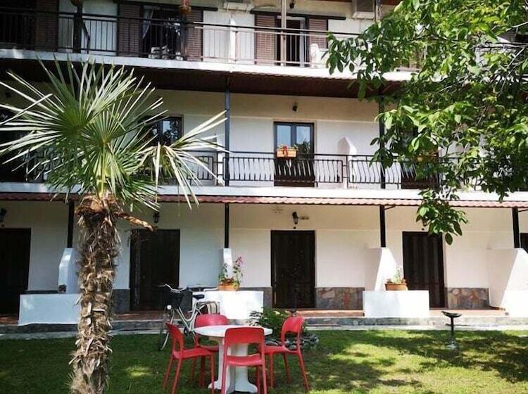 Пансион Achillion B&b