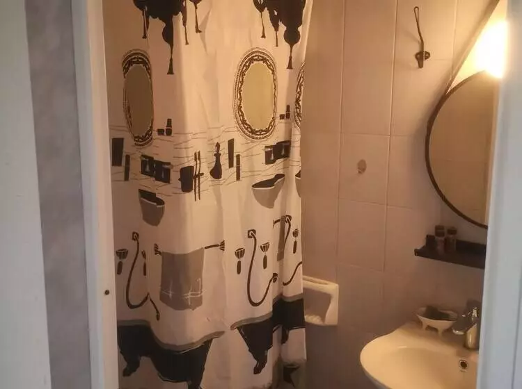 Majatalo Achillion B&b