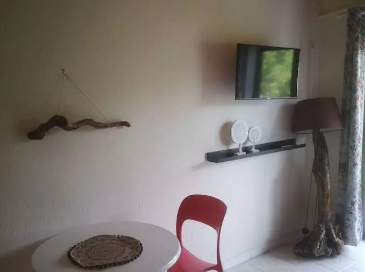 Majatalo Achillion B&b