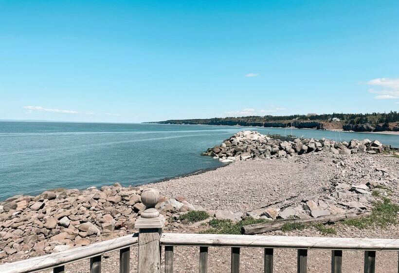 펜션 Little Bird Inn