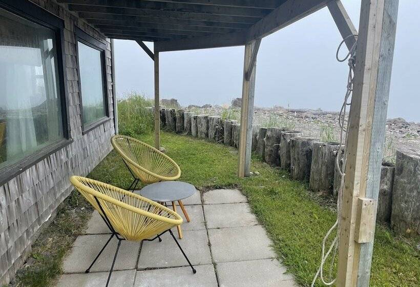 펜션 Little Bird Inn