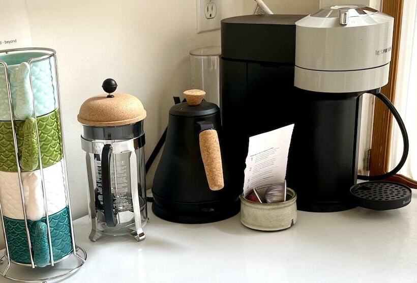 펜션 Little Bird Inn