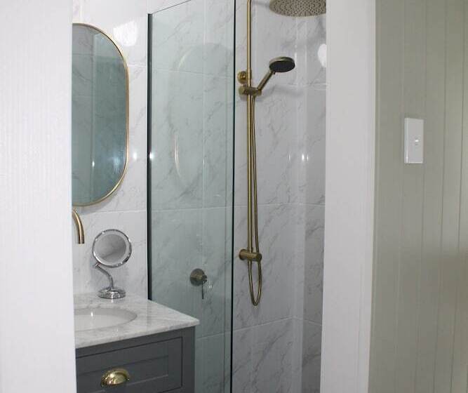 Пансион Little Ray On Sunshine