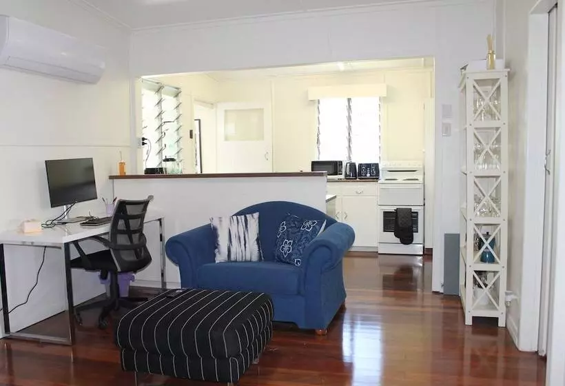 Majatalo Little Ray On Sunshine