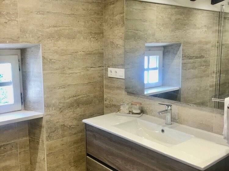 膳宿费 Masia Mimosa