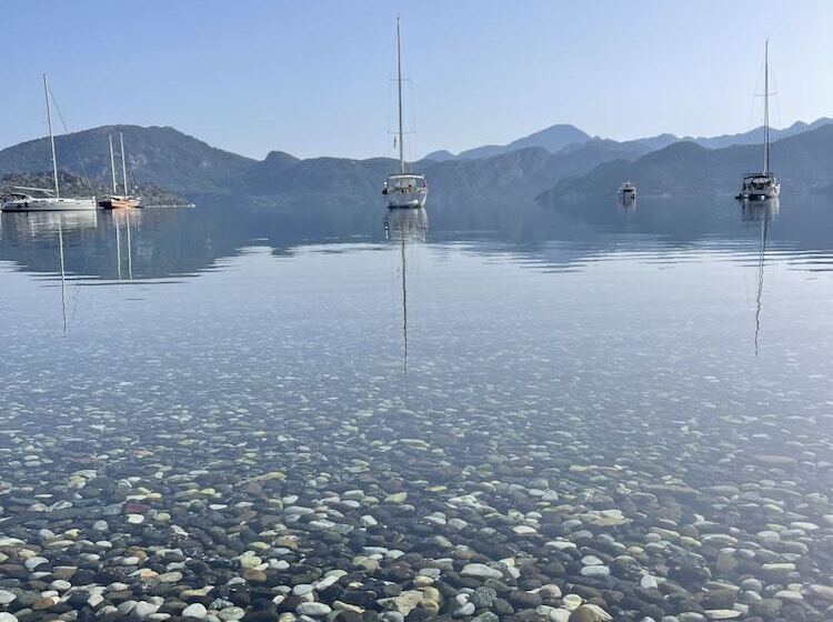 פנסיון Selimiye 9 Oda