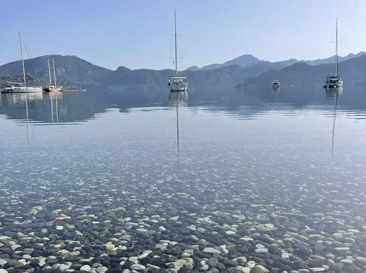 ペンション Selimiye 9 Oda