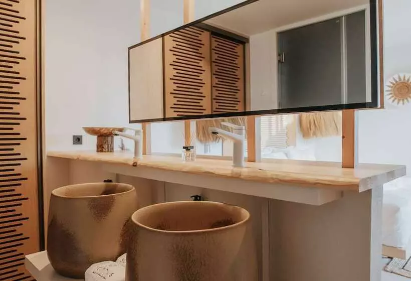 Majatalo Somnus Suites