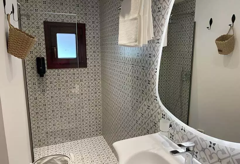 ペンション Utopia Luxury Suites