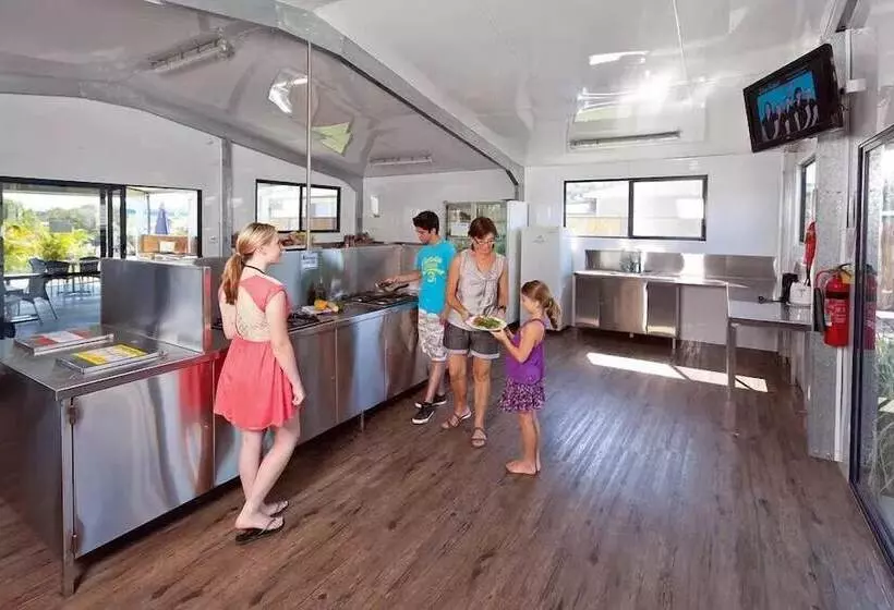 Lomakeskus Nambucca River Village By Lincoln Place