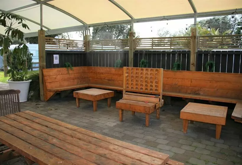 Lomakeskus Pakiri Beach Holiday Park