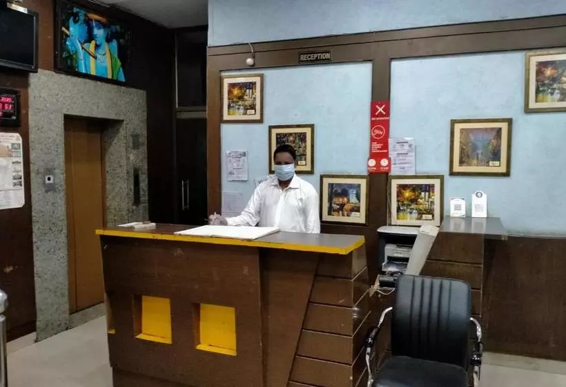 בית מלון כפרי Anand Palace