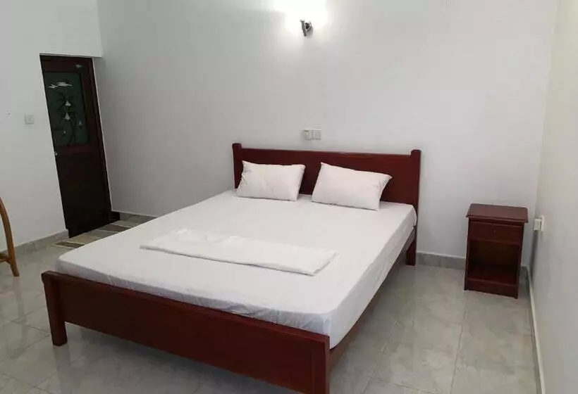 Hotell Bentota Villa