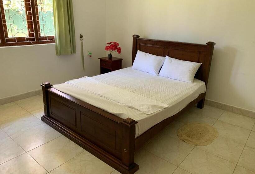 호텔 Bentota Villa