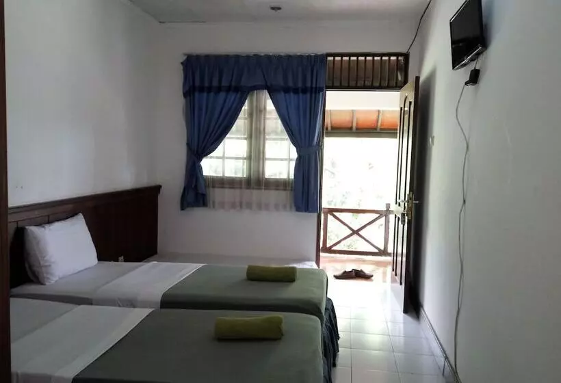 فندق Berlian Resort