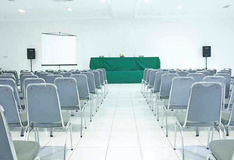 בית מלון כפרי Berlian Resort