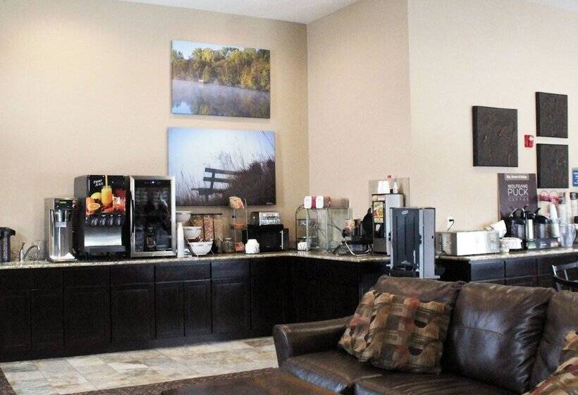 酒店 Cobblestone Inn & Suites Denison | Oak Ridge