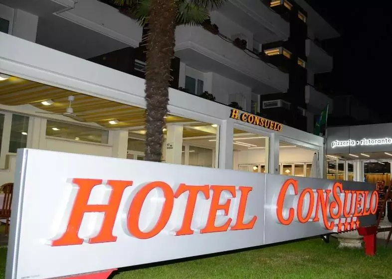 ホテル Consuelo