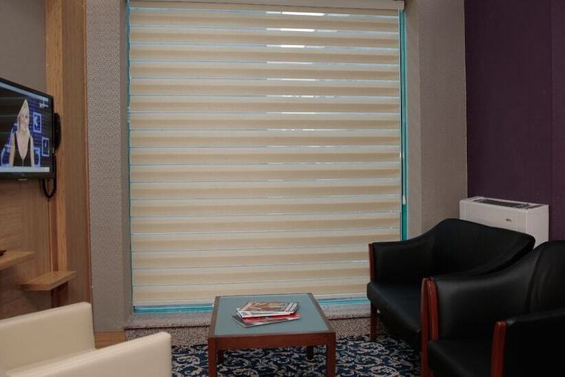 ホテル Demir Suite