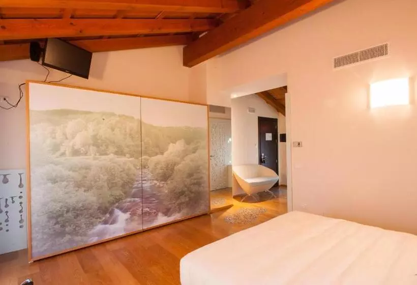 酒店 Elliot Osteria E Dormire In Collina