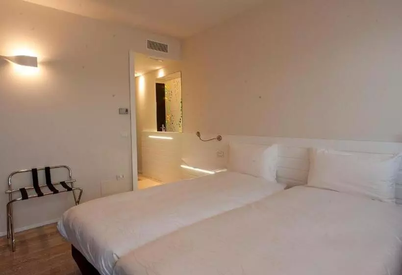 酒店 Elliot Osteria E Dormire In Collina