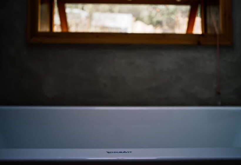 ホテル Moganshan Solvang Village Boutique