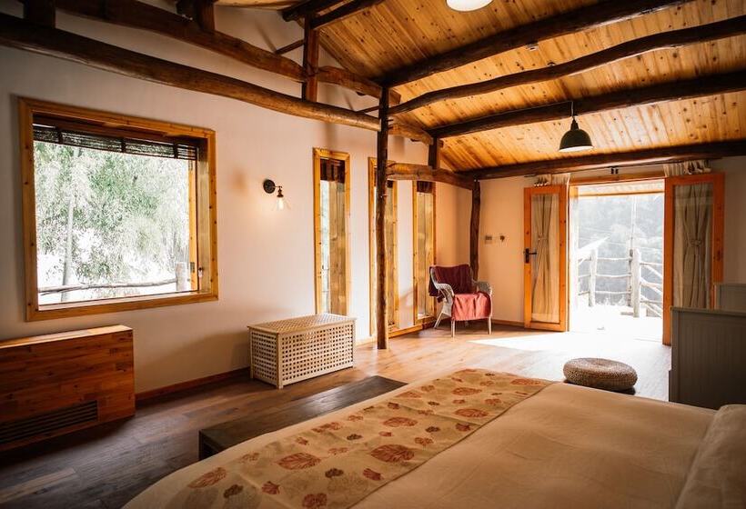 ホテル Moganshan Solvang Village Boutique