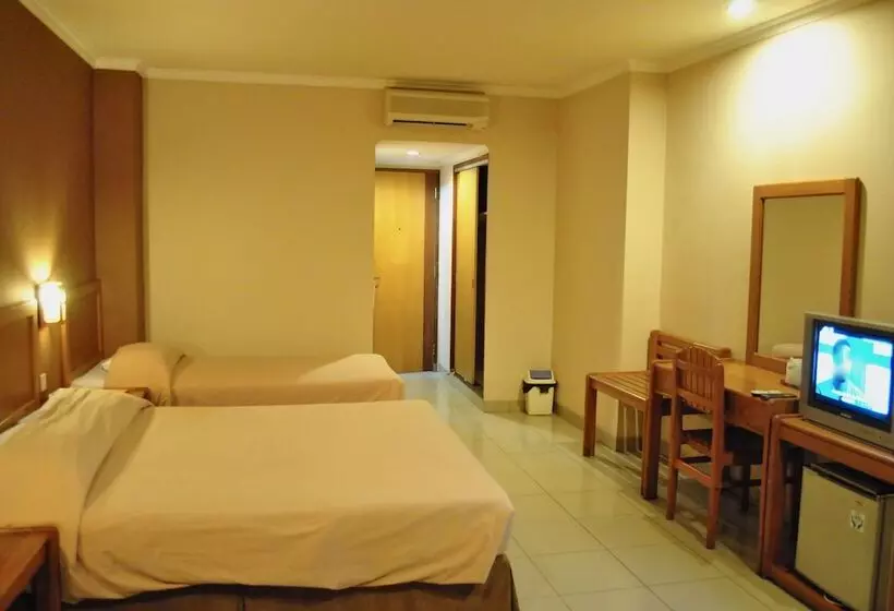 Отель Nuansa Indah