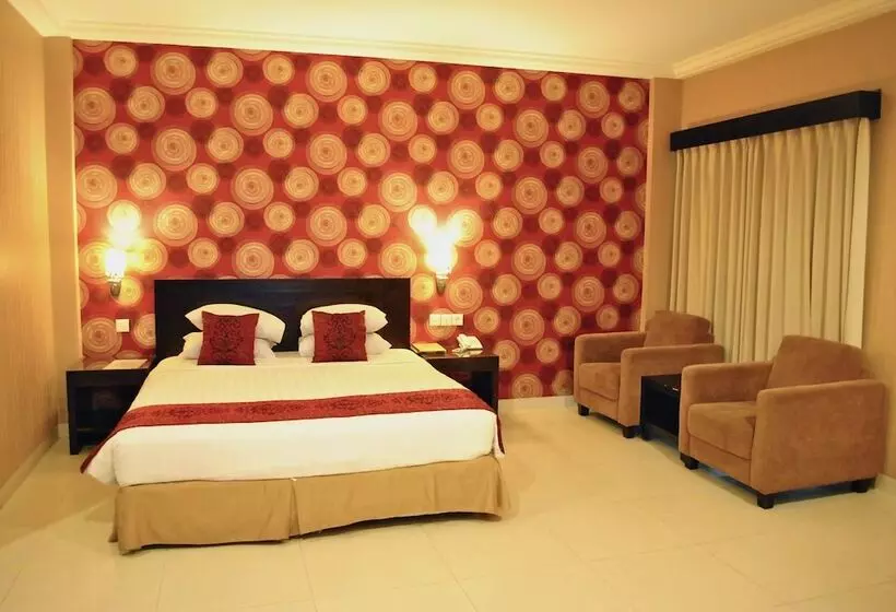 Отель Nuansa Indah