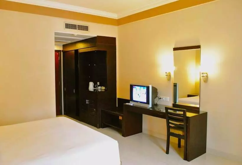 Отель Nuansa Indah