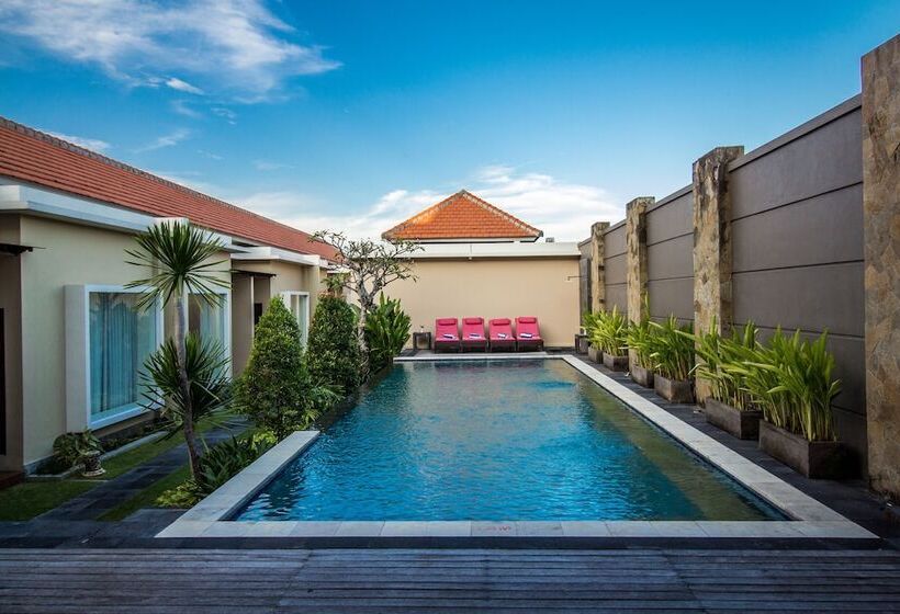 Отель Svarna Suites Seminyak