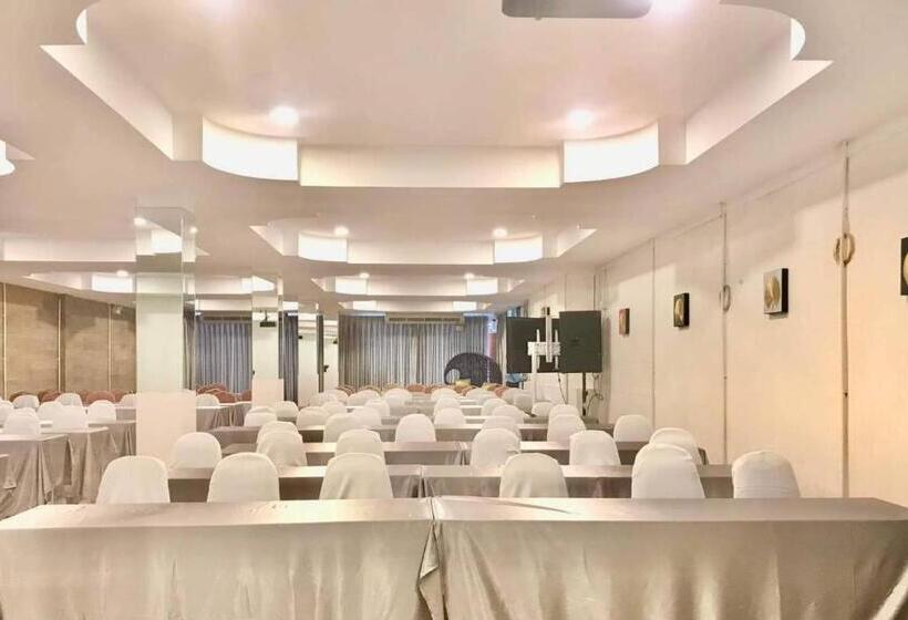 Отель Talay Sai @ Thung Wua Laen