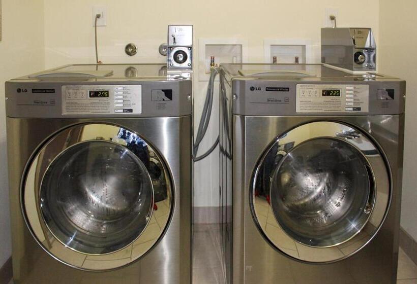 Texas Bungalows Hotel & Hotel Que At Lakeline Austin Cedar Park