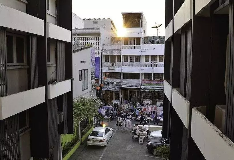 هتل The Ratchathani