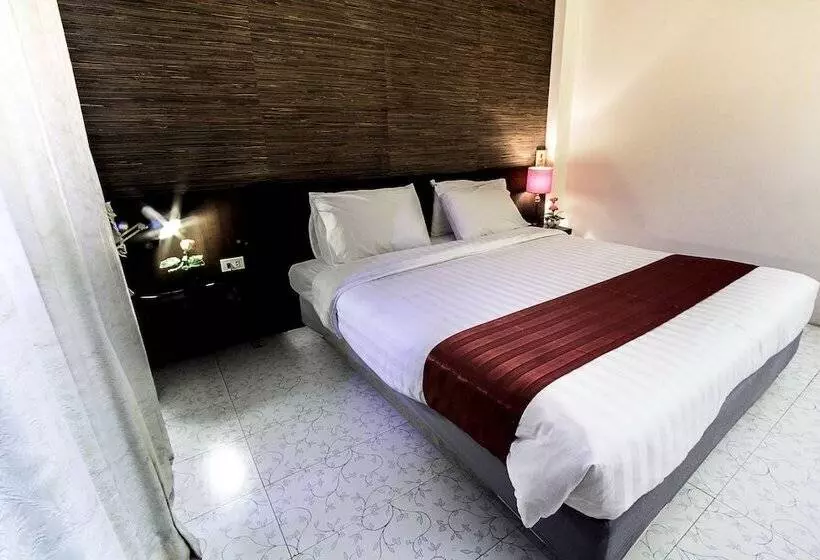 هتل The Ratchathani